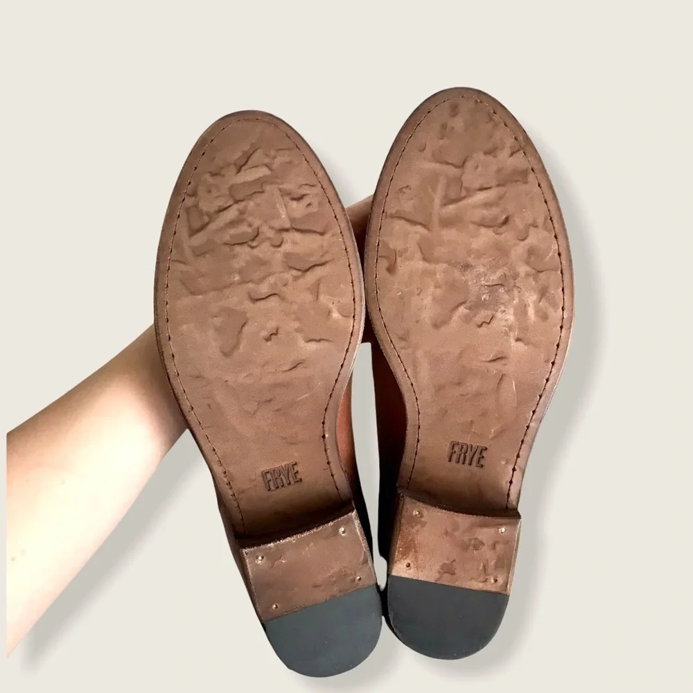 Frye Carson Chelsea Cognac Leather Cute Ankle Boot - Picture 14 of 16